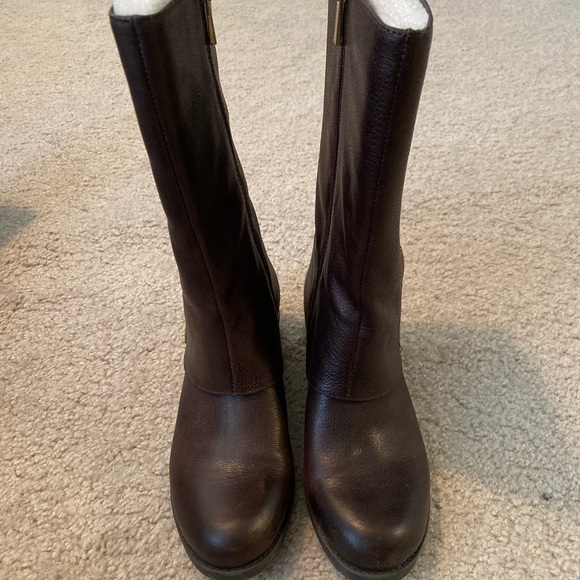 Vince Camuto Mid Boot - Picture 1 of 4